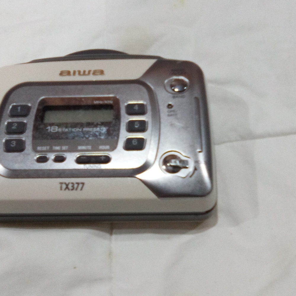 TX377 Portable Audio Player - Silver and Black
